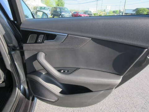 2020 Audi A4 quattro Premium Plus 45 TFSI