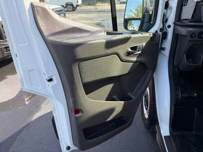 2020 Ford Transit 250