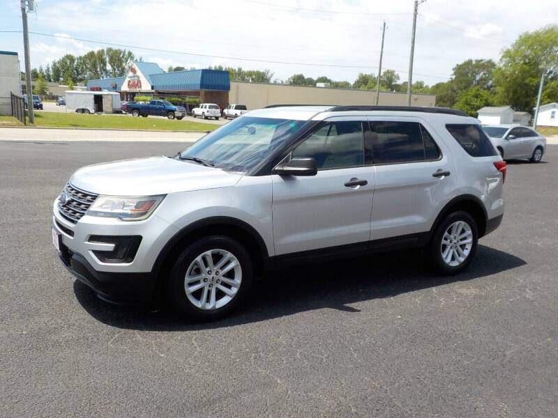 2017 Ford Explorer for sale at Young's Motor Company Inc. in Benson NC