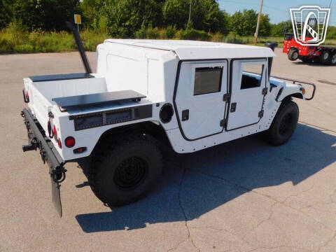 2008 AM General Hummer