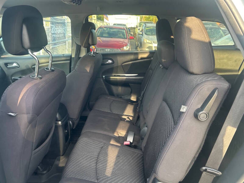 2013 Dodge Journey SXT