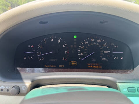 2005 Lexus LS 430