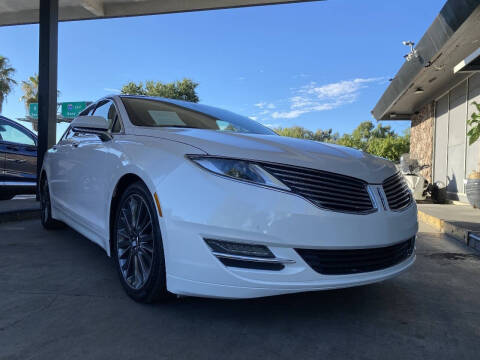 2014 Lincoln MKZ