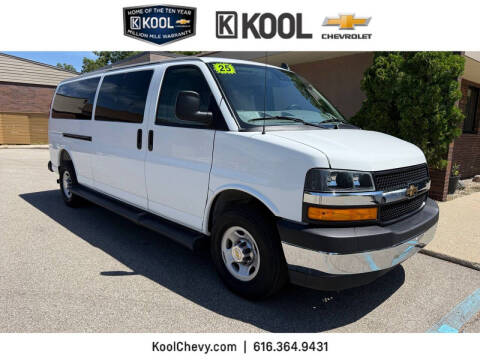 2025 Chevrolet Express LT 3500