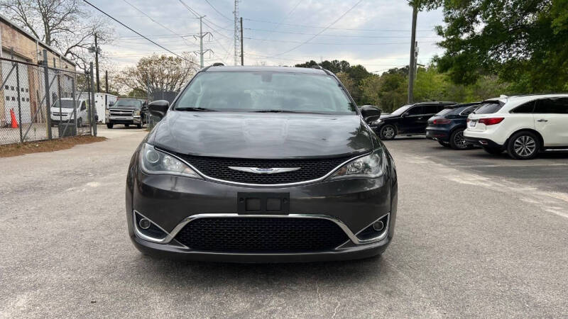 2018 Chrysler Pacifica Touring L