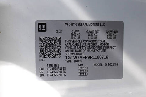 2024 GMC Savana 2500