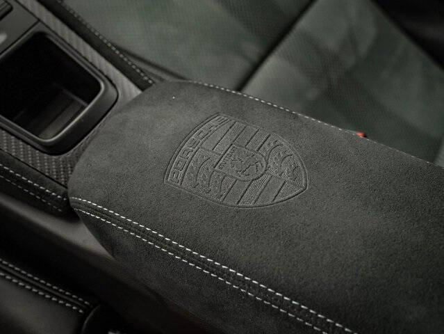 2024 Porsche 718 Cayman GT4 RS