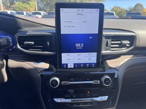 2023 Ford Explorer Platinum