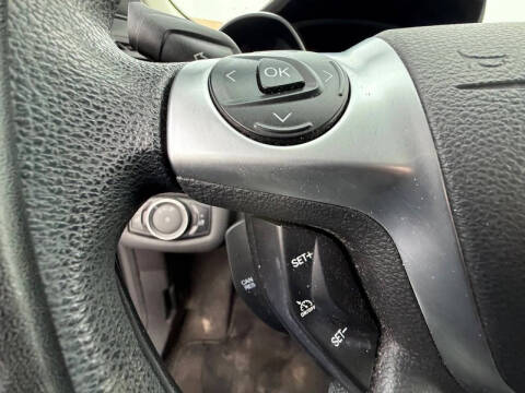 2014 Ford Escape S