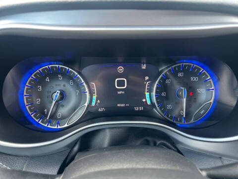 2021 Chrysler Pacifica Touring L