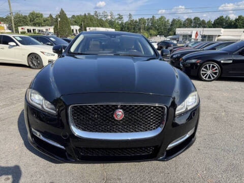 2016 Jaguar XJ R-Sport