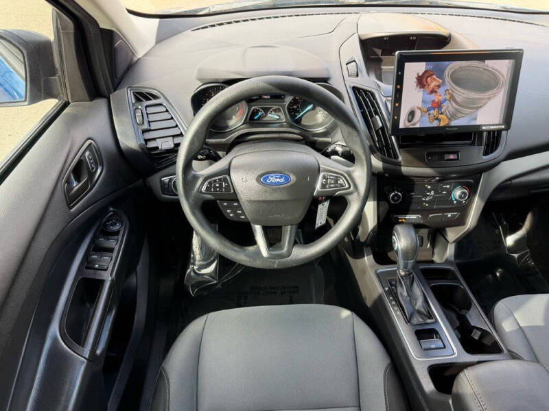 2019 Ford Escape S