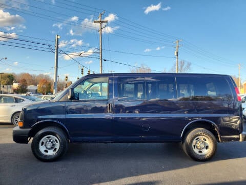 2015 Chevrolet Express for sale at COLONIAL AUTO SALES in North Lima OH