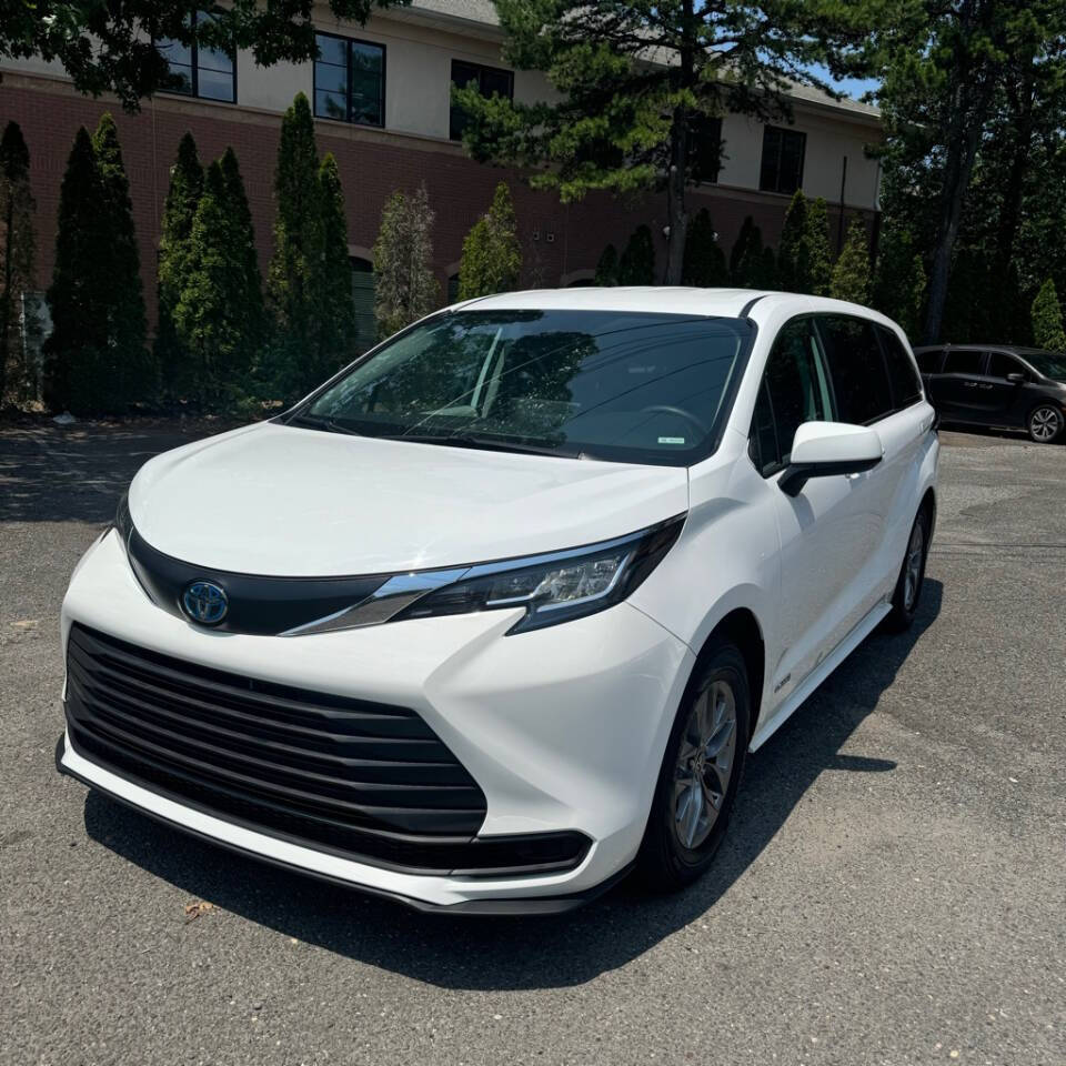 2021 Toyota Sienna for sale at Toms River Auto Sales in Lakewood, NJ