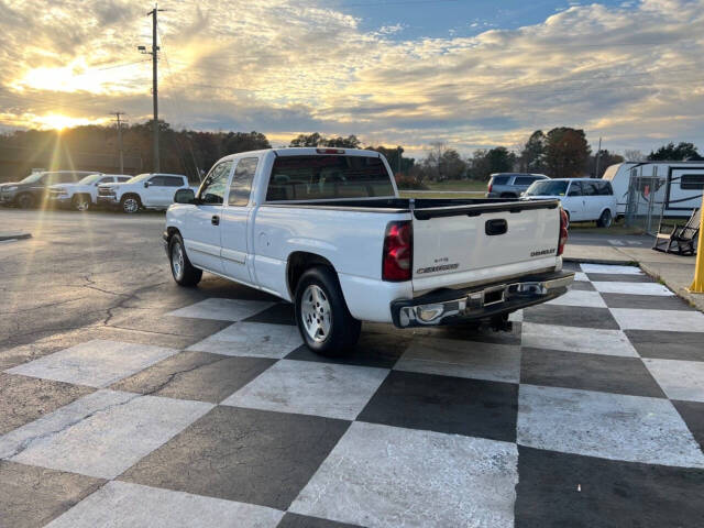 2005 Chevrolet Silverado 1500 for sale at David's Motors LLC in Roanoke Rapids, NC