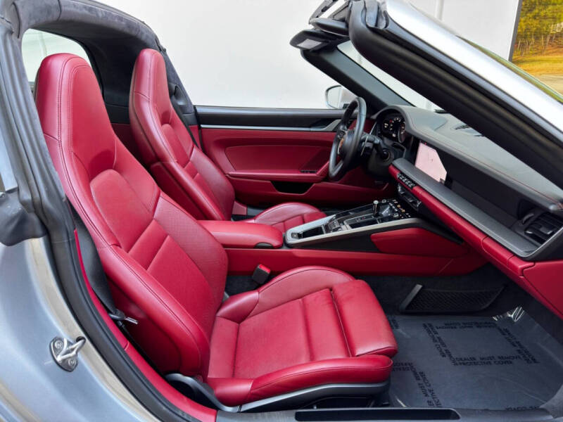 2021 Porsche 911 Targa 4S