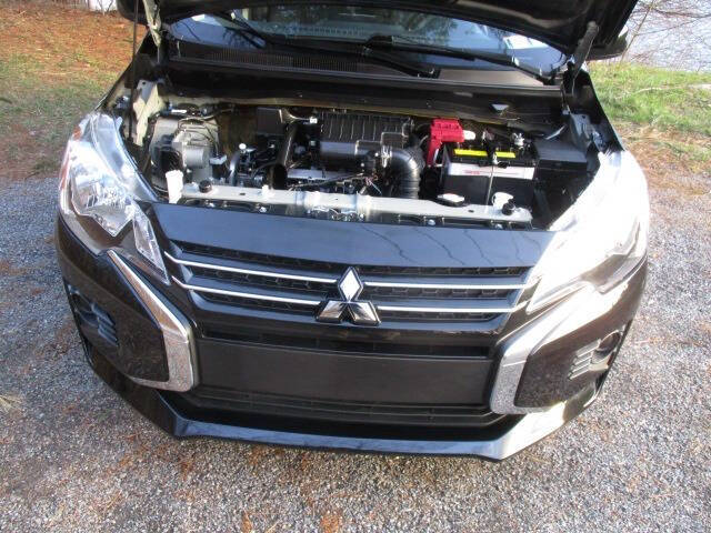 2024 Mitsubishi Mirage ES