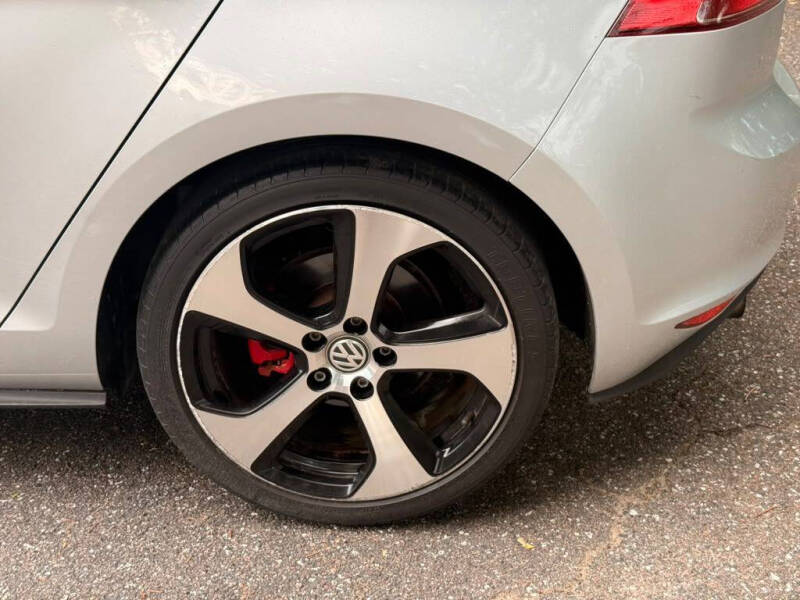 2016 Volkswagen Golf GTI S