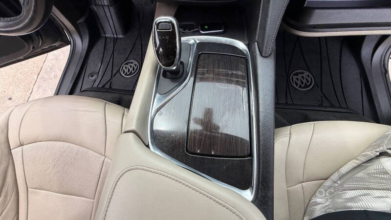2019 Buick Enclave Essence