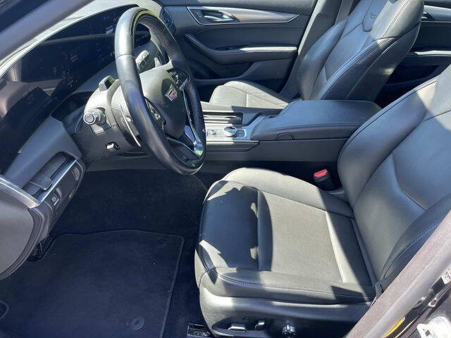 2025 Cadillac CT5 Premium Luxury