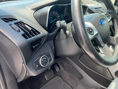 2015 Ford C-MAX Hybrid SE
