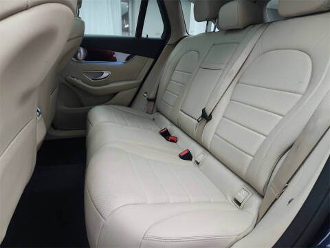 2017 Mercedes-Benz GLC GLC 300 4MATIC