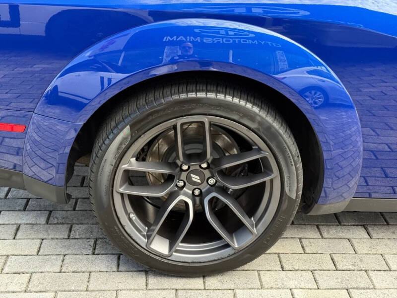 2020 Dodge Challenger