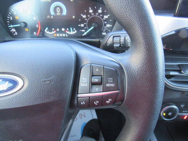 2020 Ford Escape SE