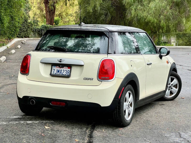 2015 MINI Hardtop 2 Door Cooper