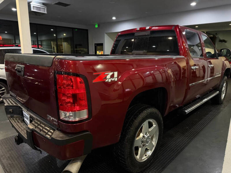 2013 GMC Sierra 2500HD Denali