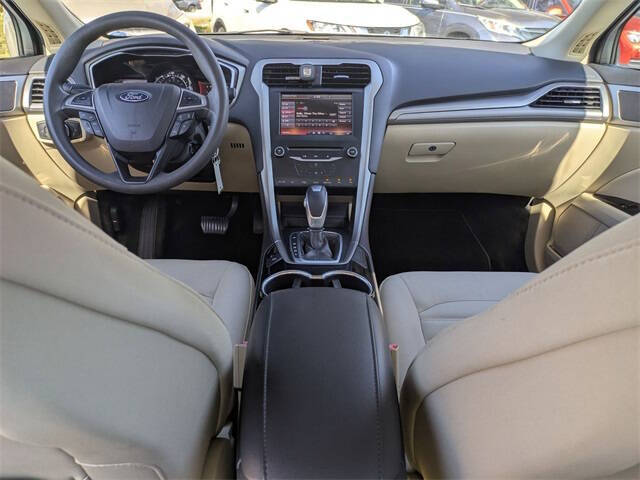 2014 Ford Fusion Hybrid SE