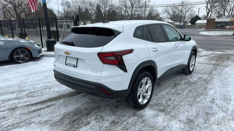 2025 Chevrolet Trax LS