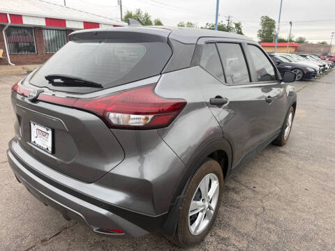 2024 Nissan Kicks S
