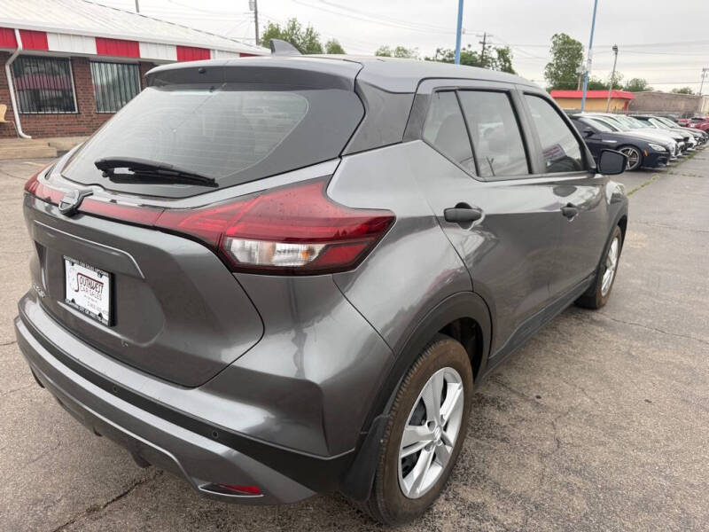 2024 Nissan Kicks S
