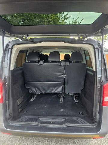 2016 Mercedes-Benz Metris Passenger