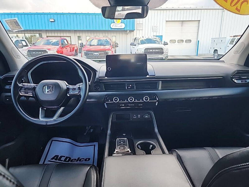 2023 Honda Pilot Touring