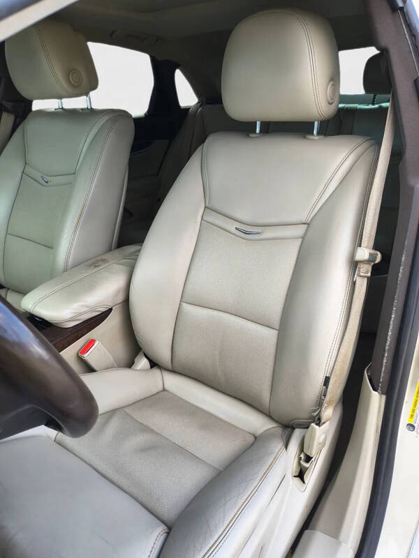 2014 Cadillac XTS Luxury Collection