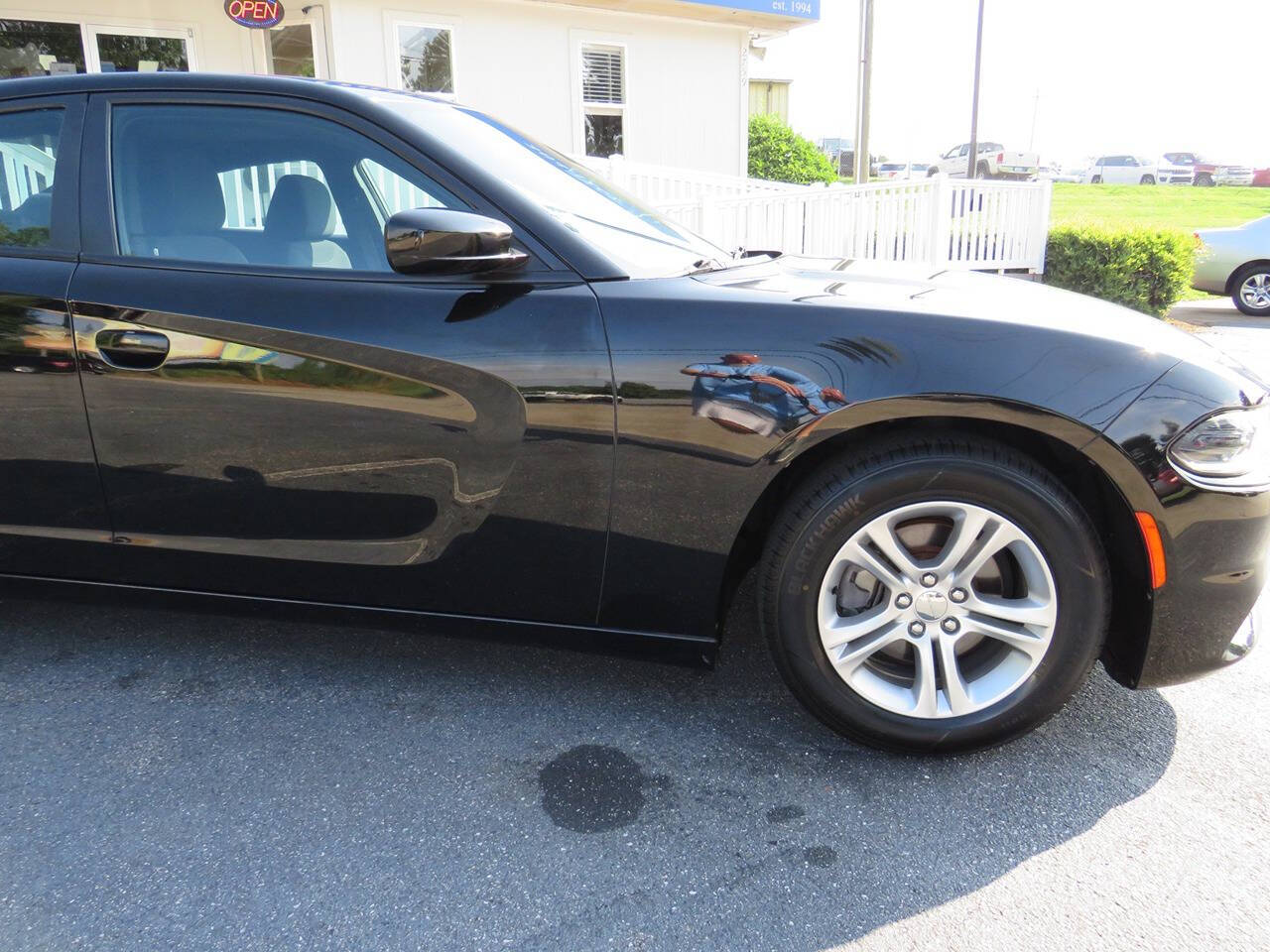 2015 Dodge Charger for sale at Colbert's Auto Outlet in Hickory, NC