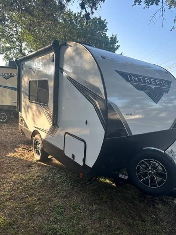 2025 Riverside RV Intrepid