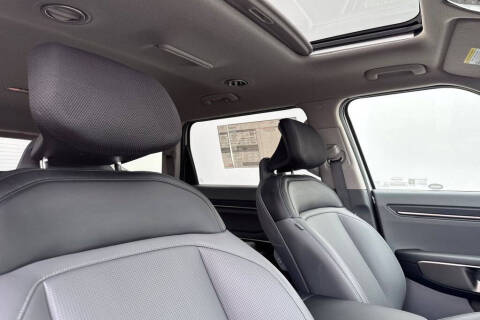 2026 Kia EV9 Light Long Range