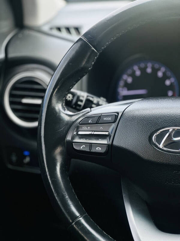 2020 Hyundai Kona Limited