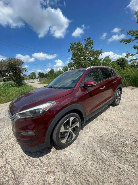 2016 Hyundai TUCSON for sale at HOUSTX AUTO SALES in Houston, TX