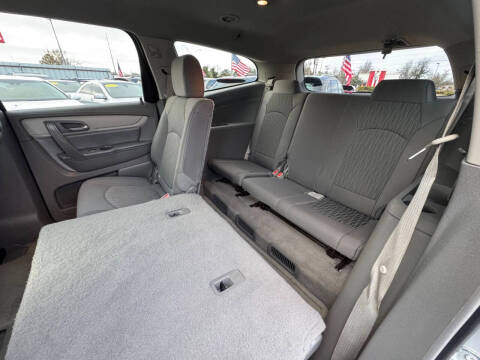 2016 Chevrolet Traverse LS