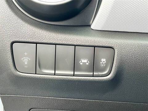 2021 Hyundai Kona SE