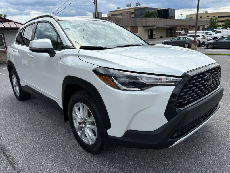 2024 Toyota Corolla Cross LE