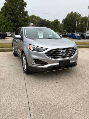 2022 Ford Edge Titanium