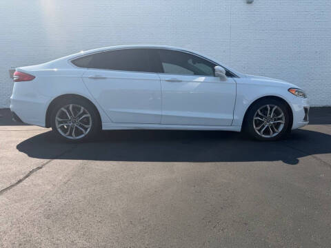 2019 Ford Fusion SEL