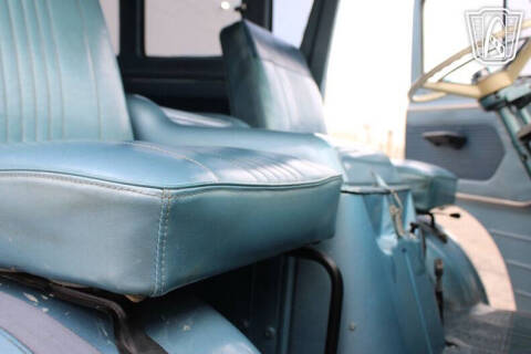 1967 Ford E-150