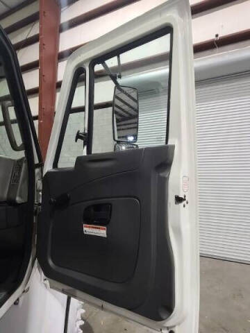 2016 International DuraStar 4300