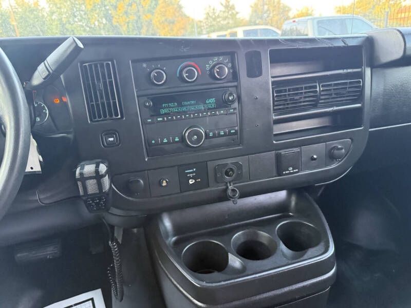 2018 GMC Savana 2500